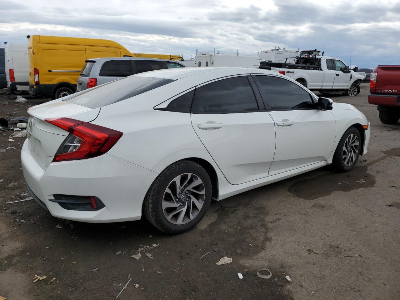 Photo 2 VIN: 2HGFC2F79GH516012 - HONDA CIVIC 