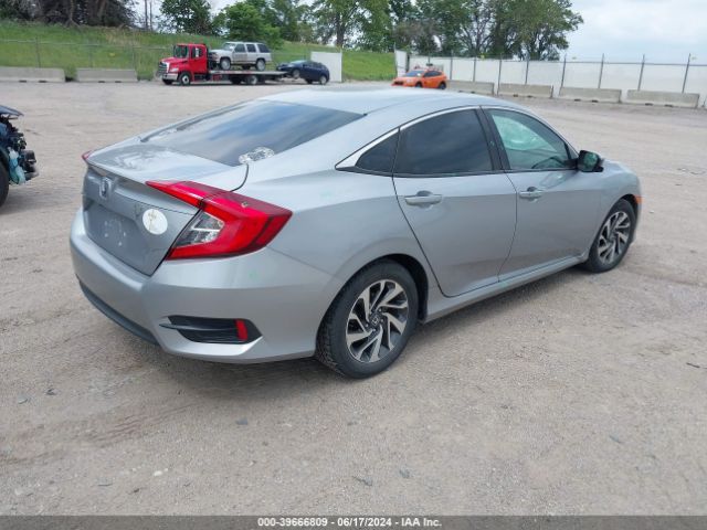 Photo 3 VIN: 2HGFC2F79GH562553 - HONDA CIVIC 