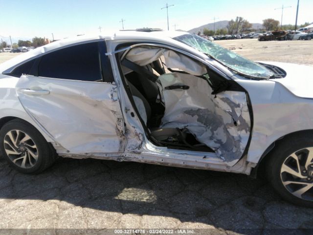 Photo 5 VIN: 2HGFC2F79HH564370 - HONDA CIVIC SEDAN 