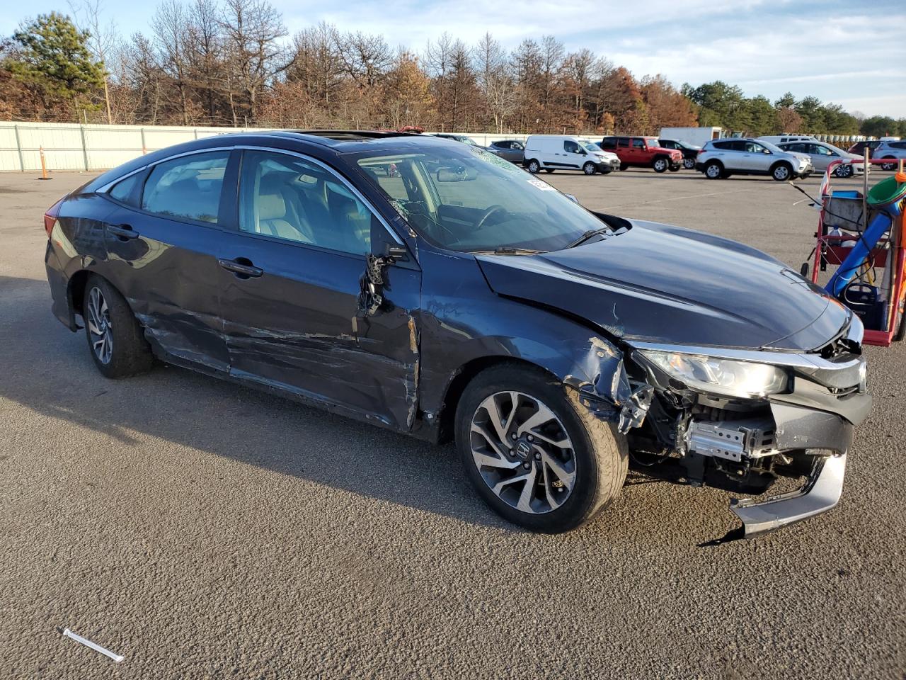 Photo 3 VIN: 2HGFC2F79JH574547 - HONDA CIVIC 