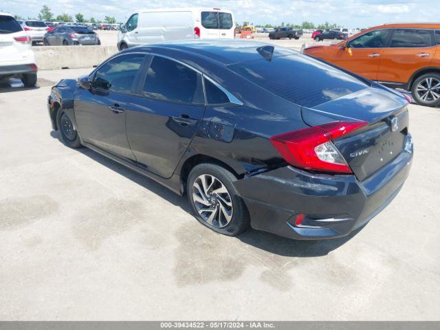 Photo 5 VIN: 2HGFC2F79JH579909 - HONDA CIVIC 