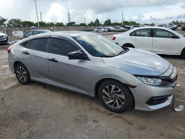 Photo 3 VIN: 2HGFC2F79JH582096 - HONDA CIVIC 