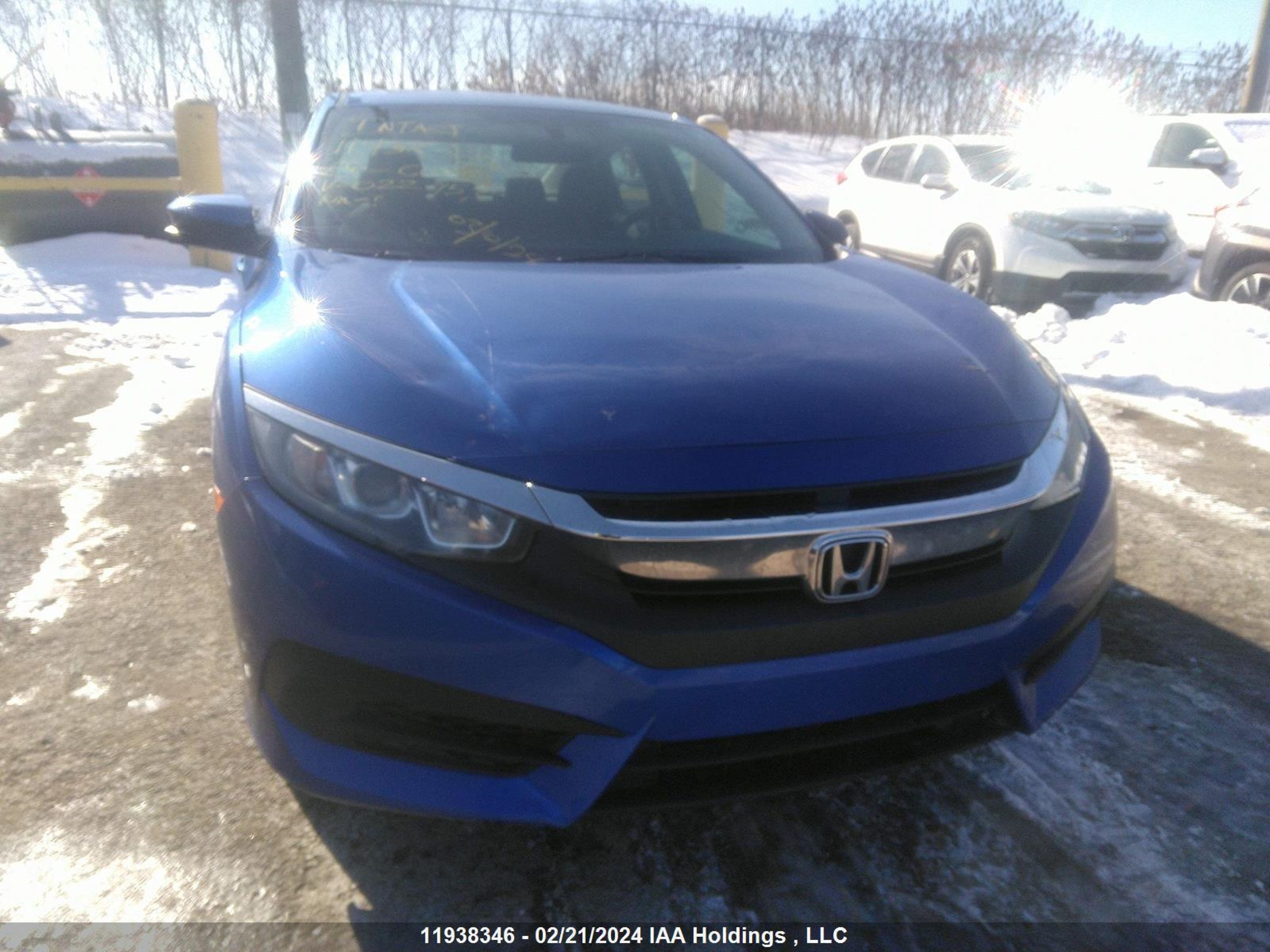 Photo 5 VIN: 2HGFC2F7XGH022953 - HONDA CIVIC 