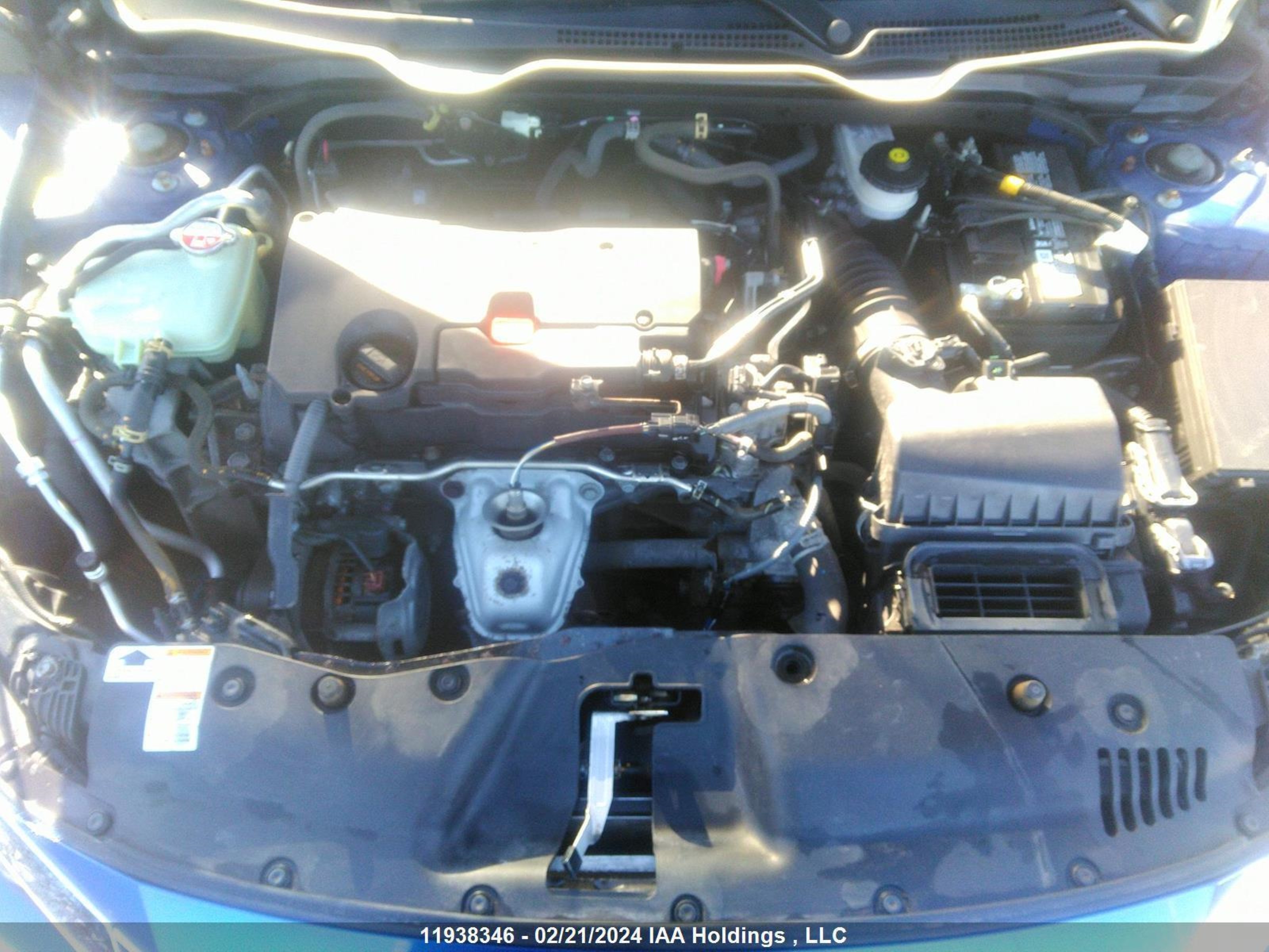 Photo 9 VIN: 2HGFC2F7XGH022953 - HONDA CIVIC 