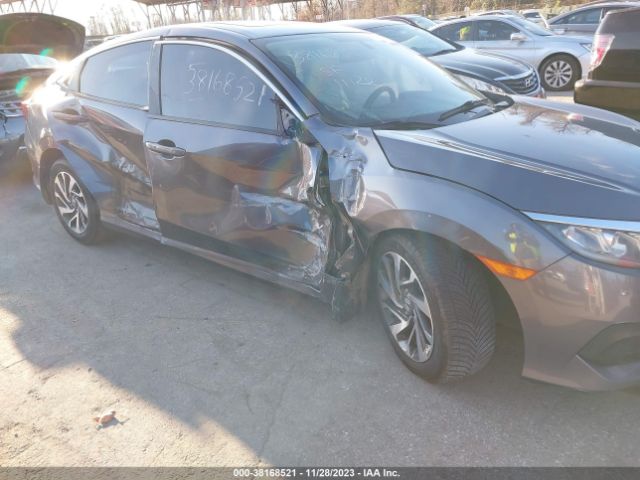 Photo 5 VIN: 2HGFC2F7XGH542621 - HONDA CIVIC 