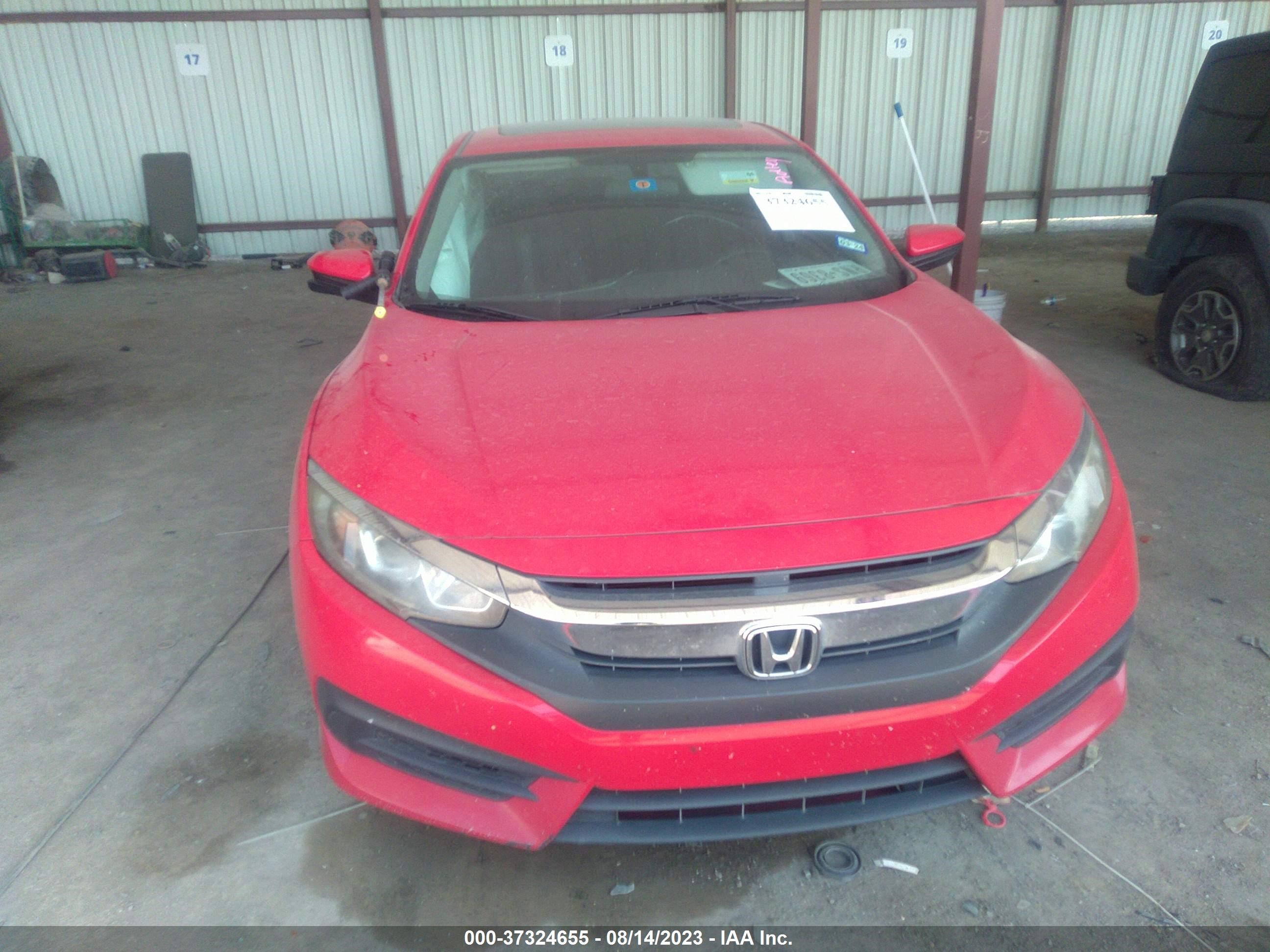 Photo 11 VIN: 2HGFC2F7XGH563405 - HONDA CIVIC 