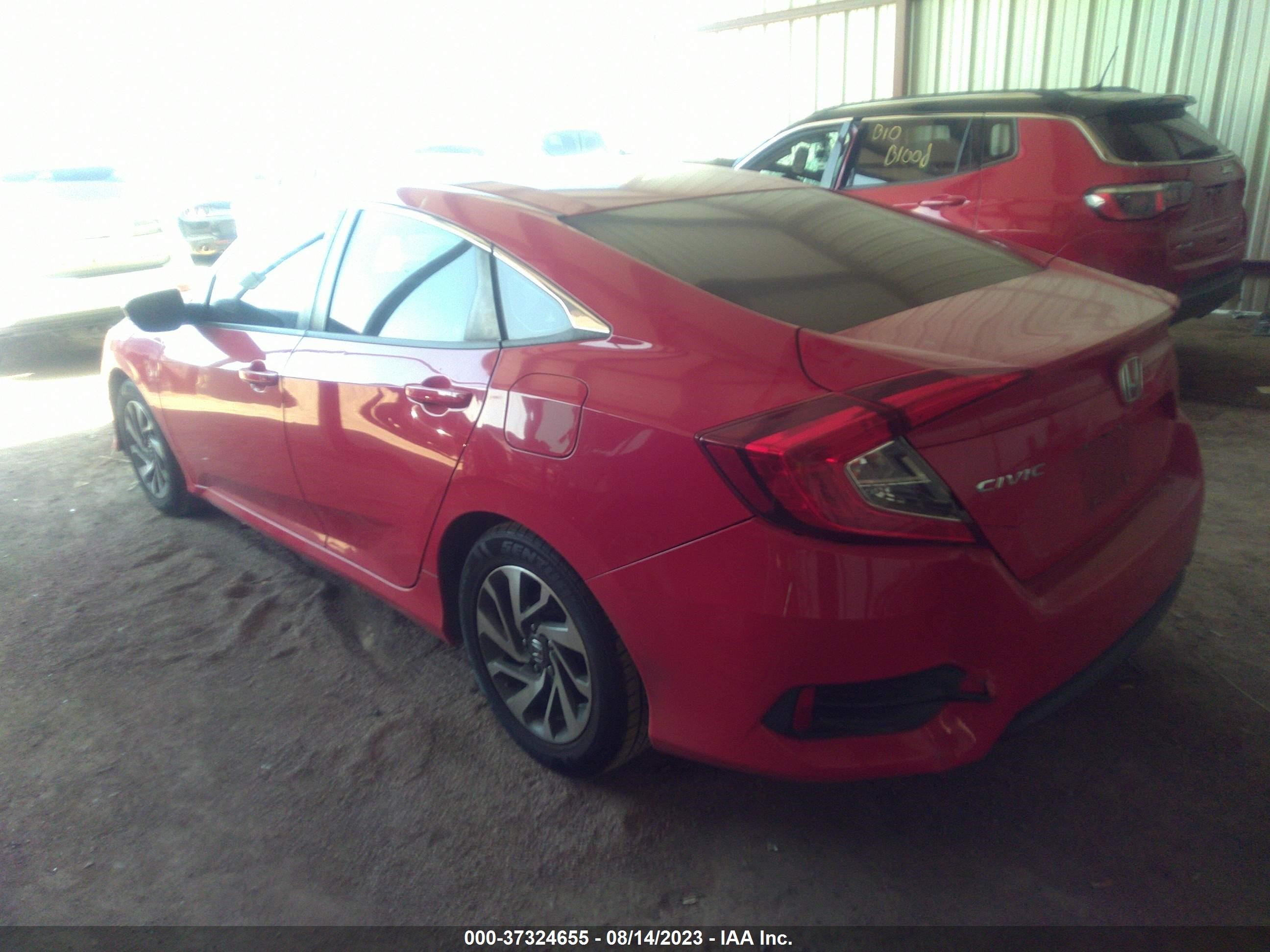 Photo 2 VIN: 2HGFC2F7XGH563405 - HONDA CIVIC 