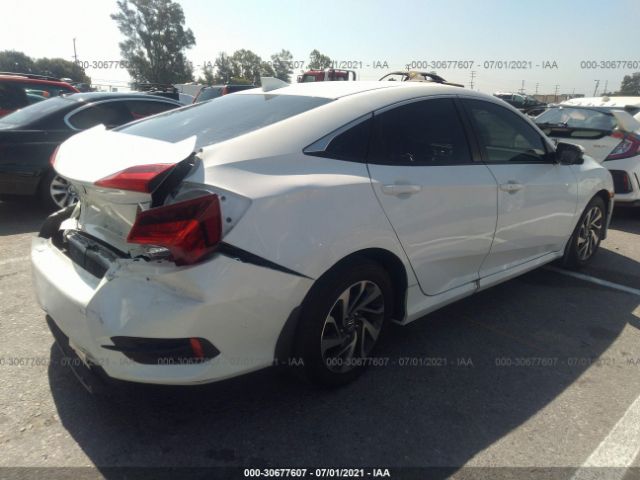 Photo 3 VIN: 2HGFC2F7XHH503660 - HONDA CIVIC SEDAN 