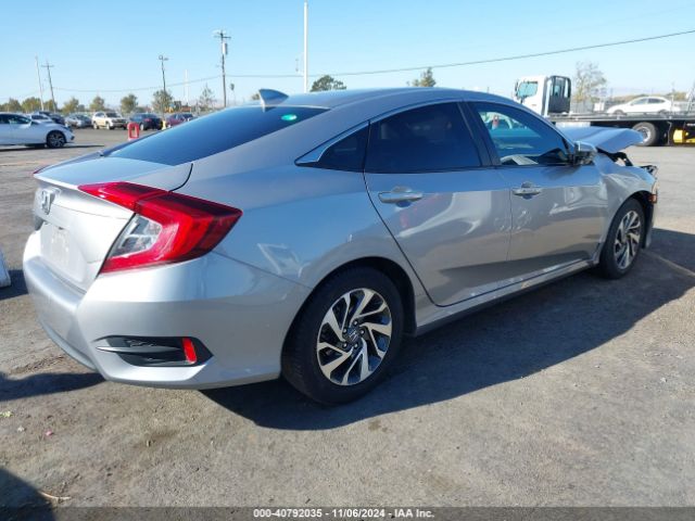 Photo 3 VIN: 2HGFC2F7XHH540109 - HONDA CIVIC 