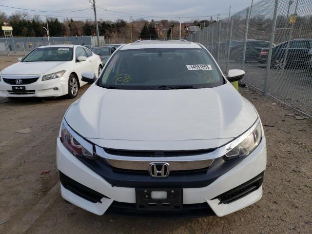 Photo 4 VIN: 2HGFC2F7XHH558755 - HONDA CIVIC EX 