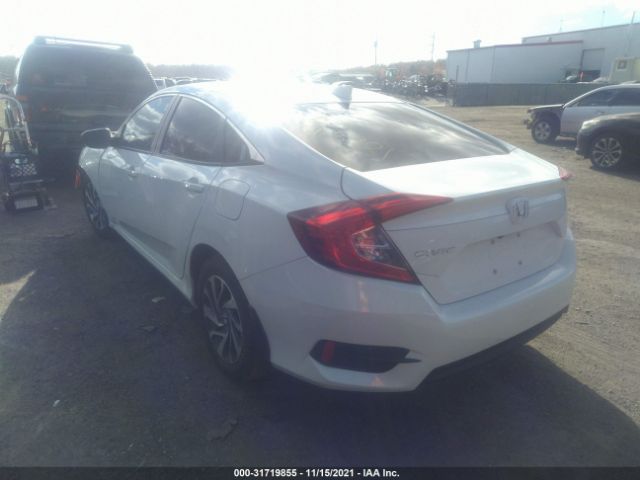 Photo 2 VIN: 2HGFC2F7XHH565253 - HONDA CIVIC SEDAN 