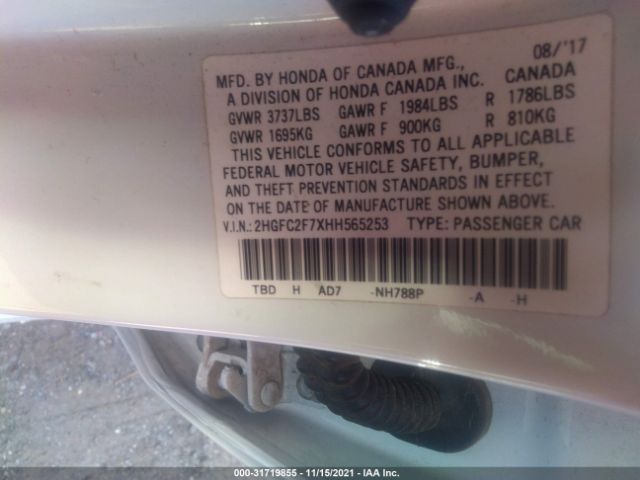 Photo 8 VIN: 2HGFC2F7XHH565253 - HONDA CIVIC SEDAN 