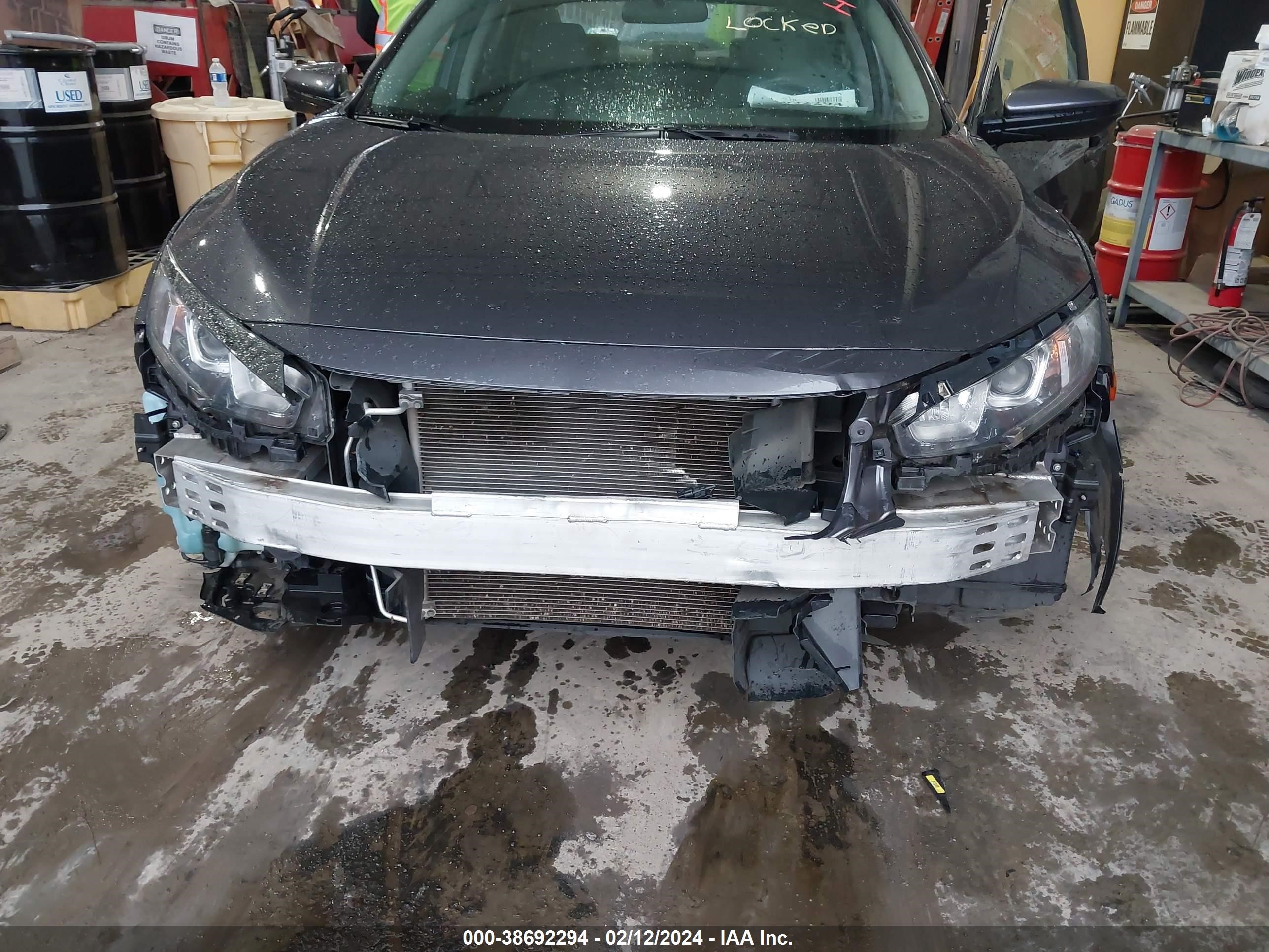 Photo 5 VIN: 2HGFC2F7XHH574292 - HONDA CIVIC EX 