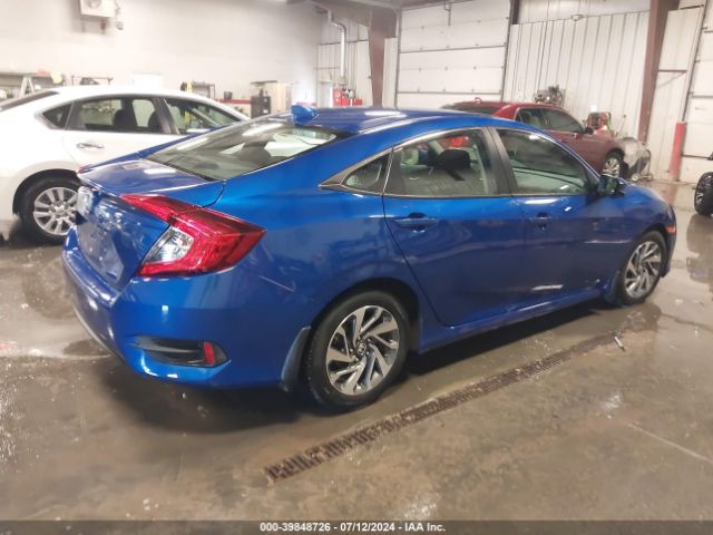 Photo 3 VIN: 2HGFC2F7XJH572631 - HONDA CIVIC 