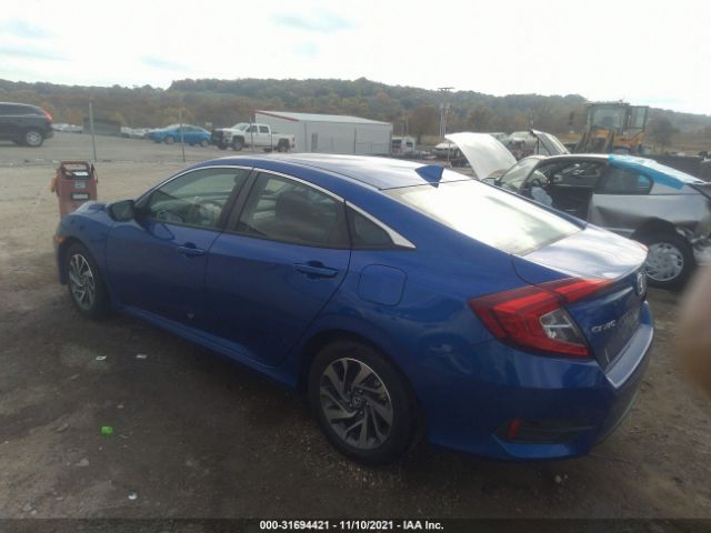 Photo 2 VIN: 2HGFC2F7XJH590739 - HONDA CIVIC SEDAN 