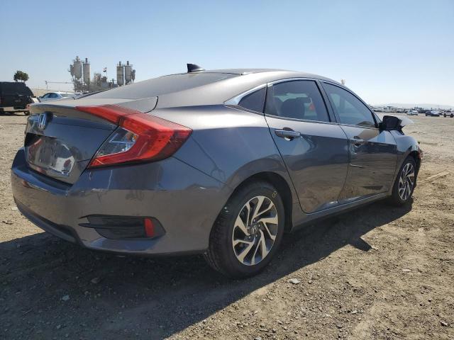 Photo 2 VIN: 2HGFC2F7XJH600072 - HONDA CIVIC EX 