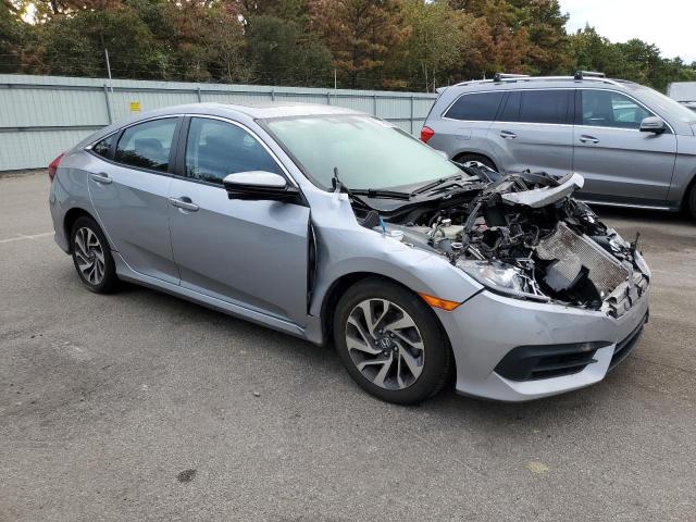 Photo 3 VIN: 2HGFC2F7XJH603599 - HONDA CIVIC 