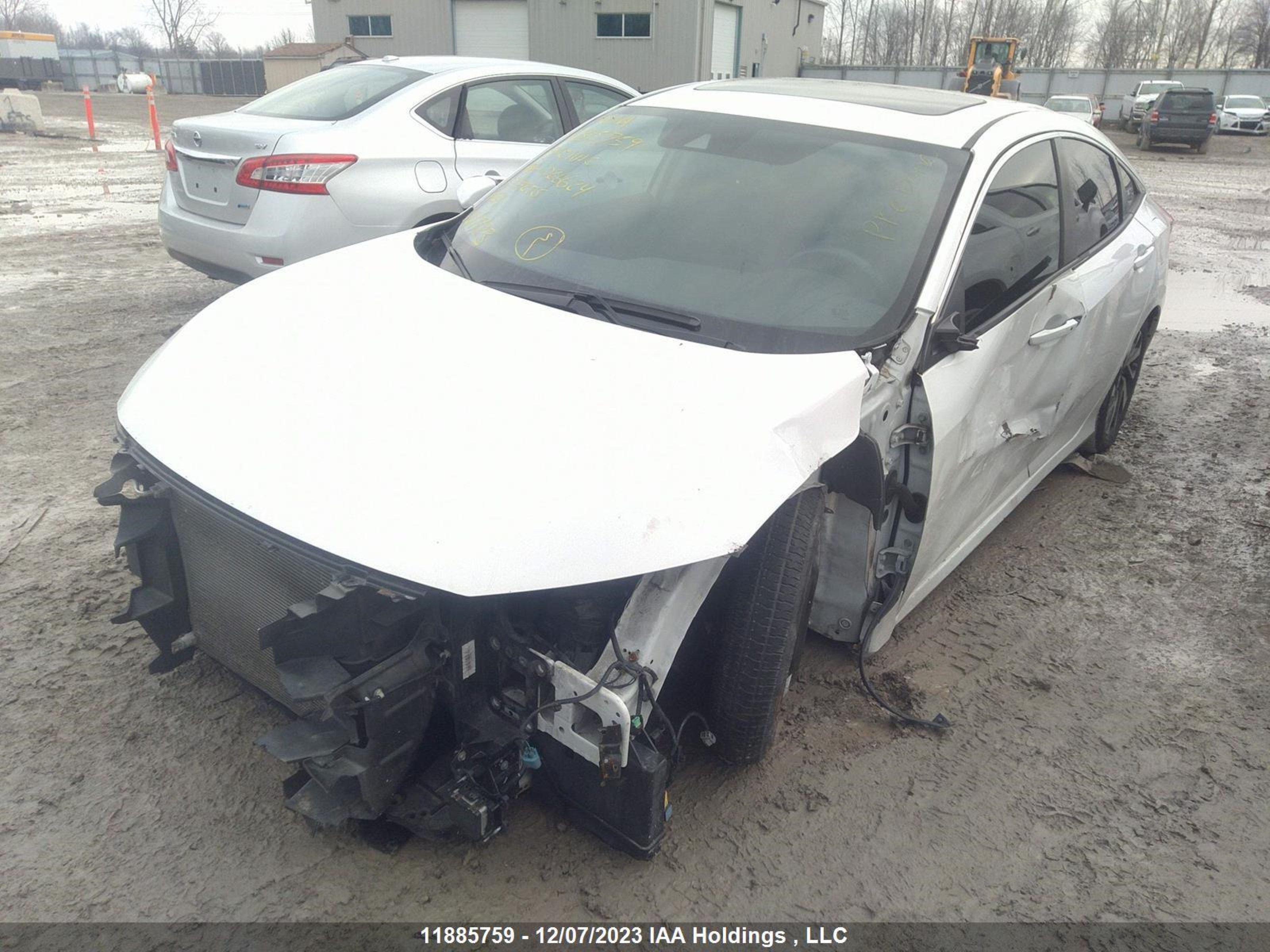 Photo 1 VIN: 2HGFC2F7XKH026624 - HONDA CIVIC 