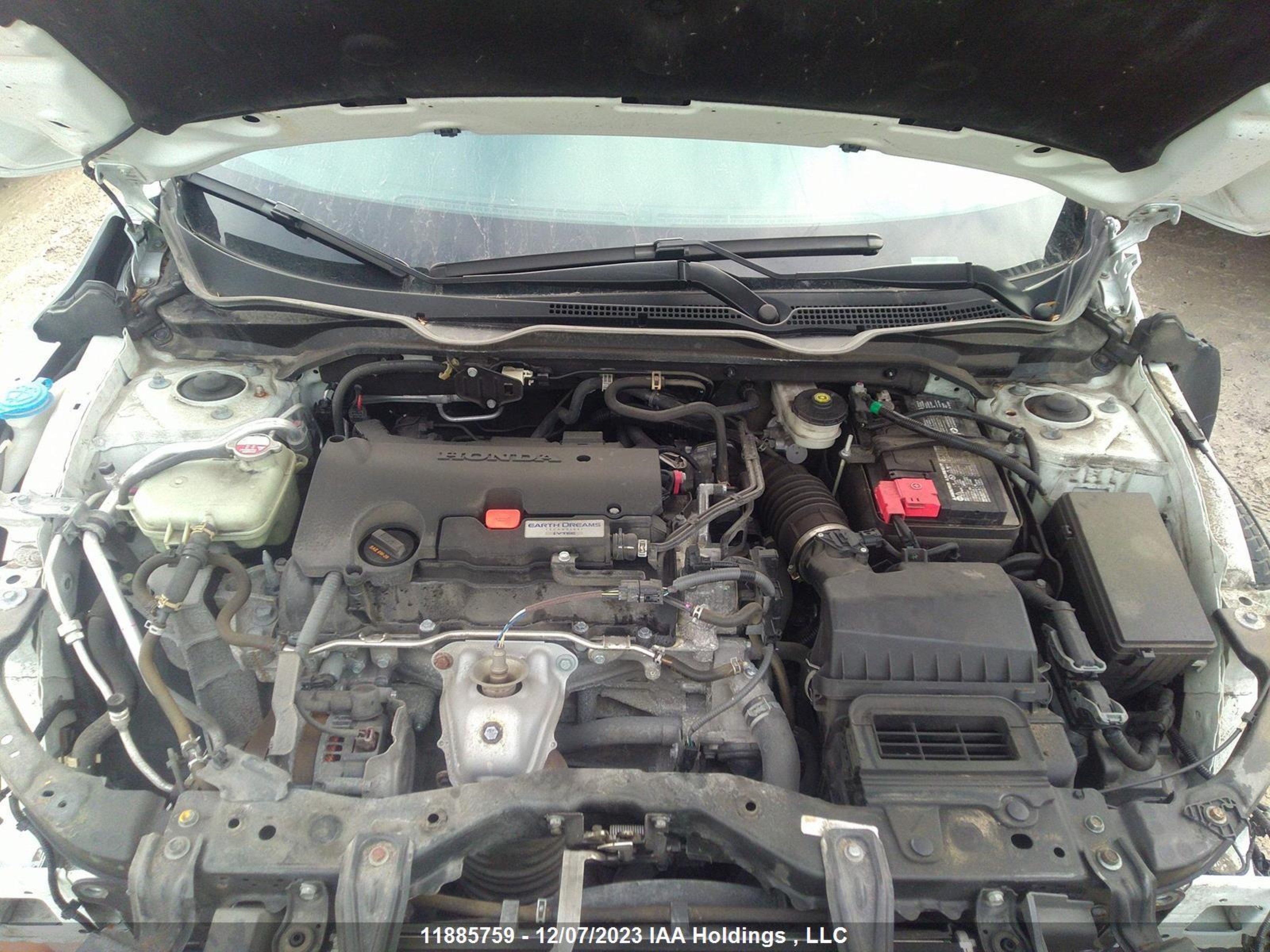 Photo 9 VIN: 2HGFC2F7XKH026624 - HONDA CIVIC 