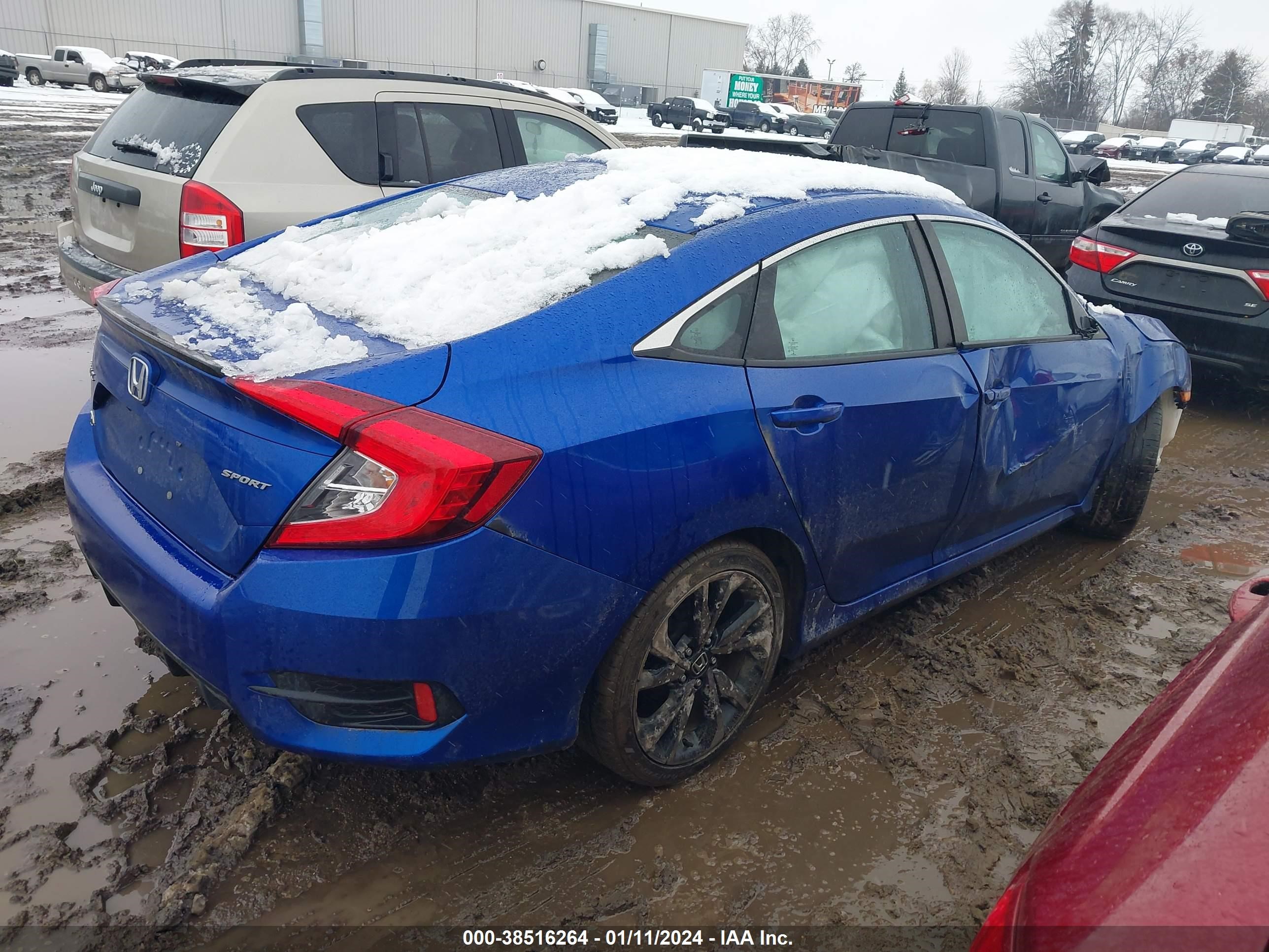 Photo 3 VIN: 2HGFC2F81KH604618 - HONDA CIVIC 