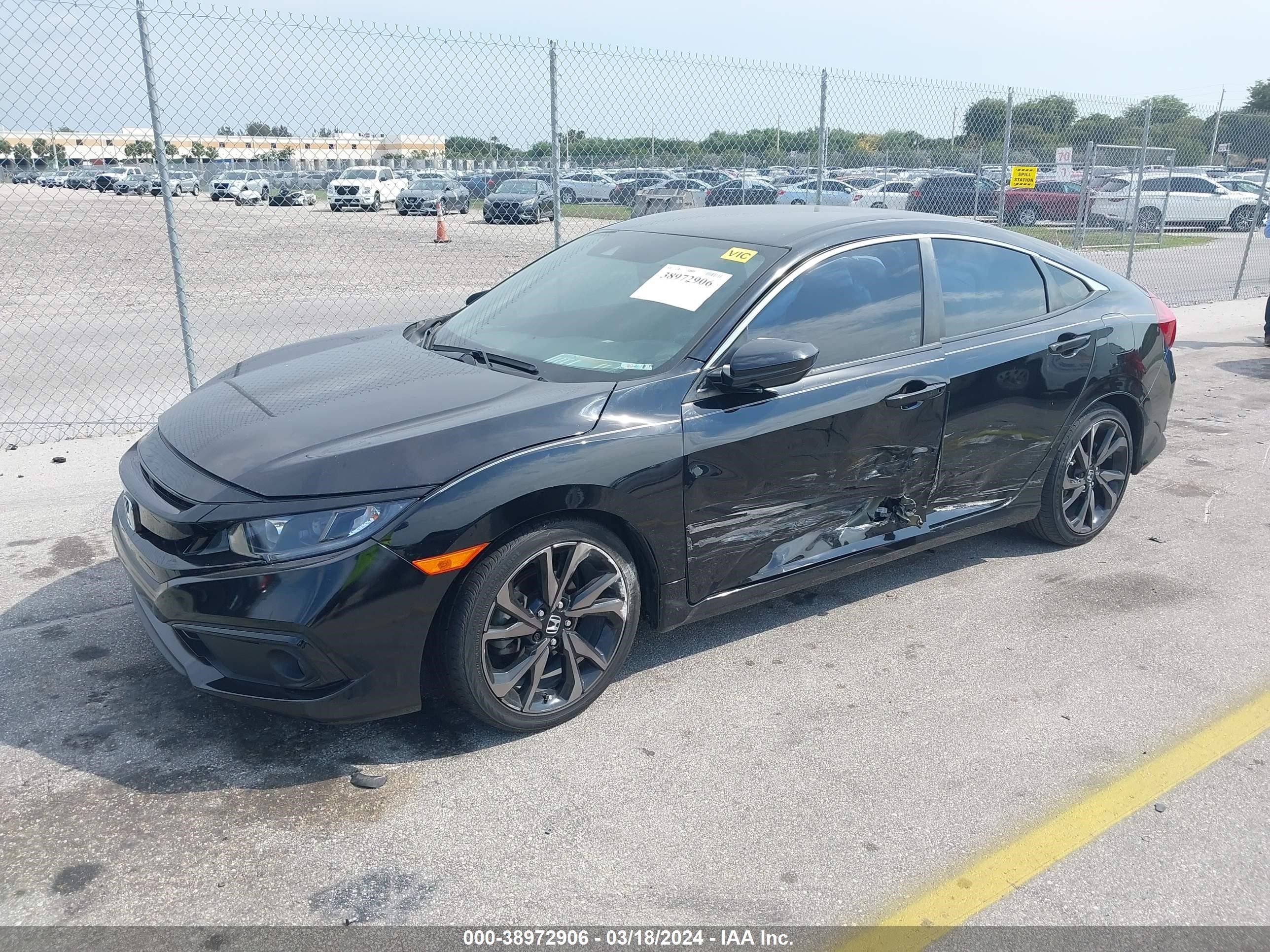 Photo 1 VIN: 2HGFC2F82KH587702 - HONDA CIVIC 