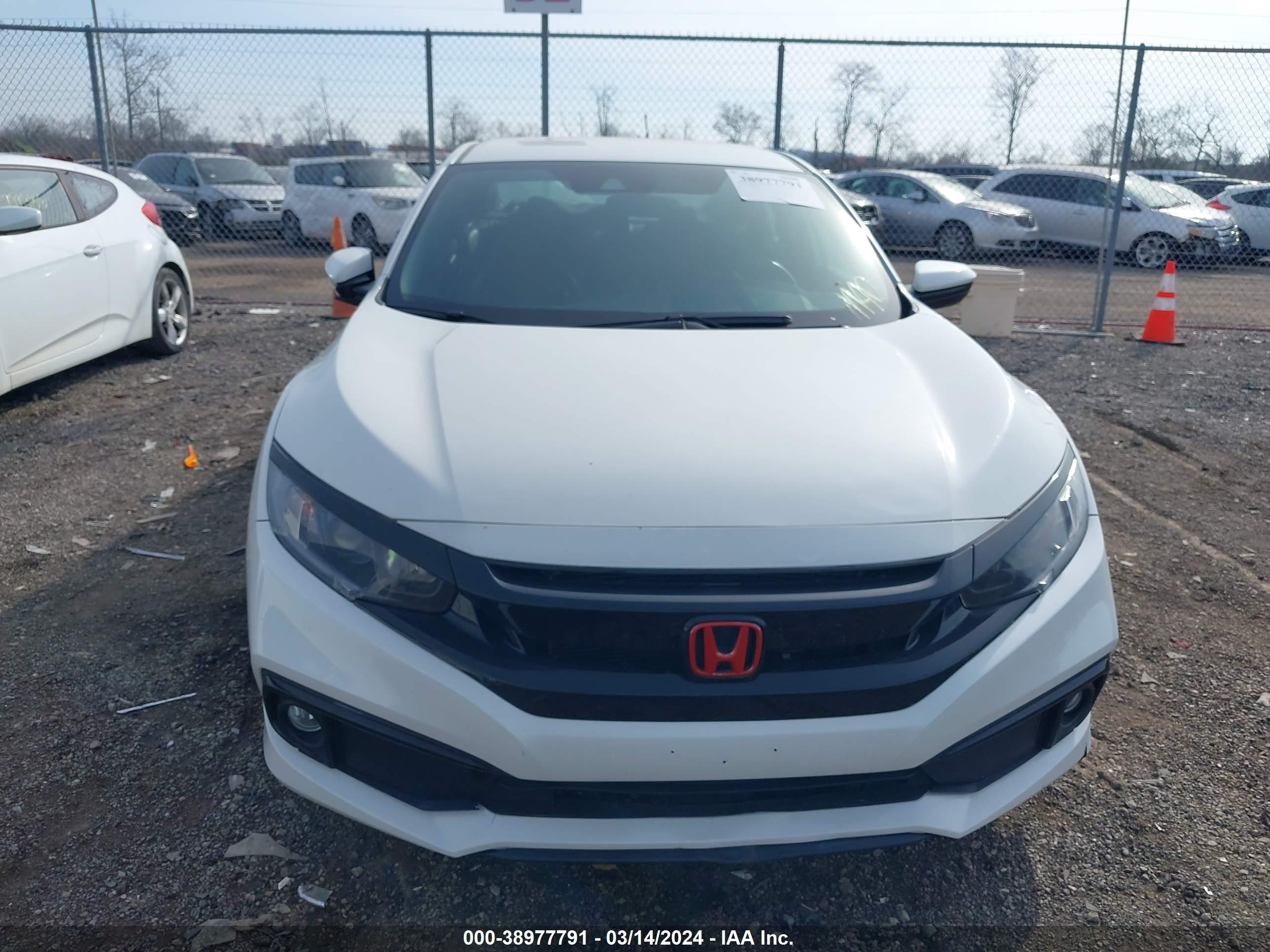 Photo 11 VIN: 2HGFC2F82KH600898 - HONDA CIVIC 