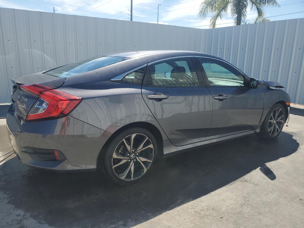 Photo 2 VIN: 2HGFC2F82KH606703 - HONDA CIVIC 