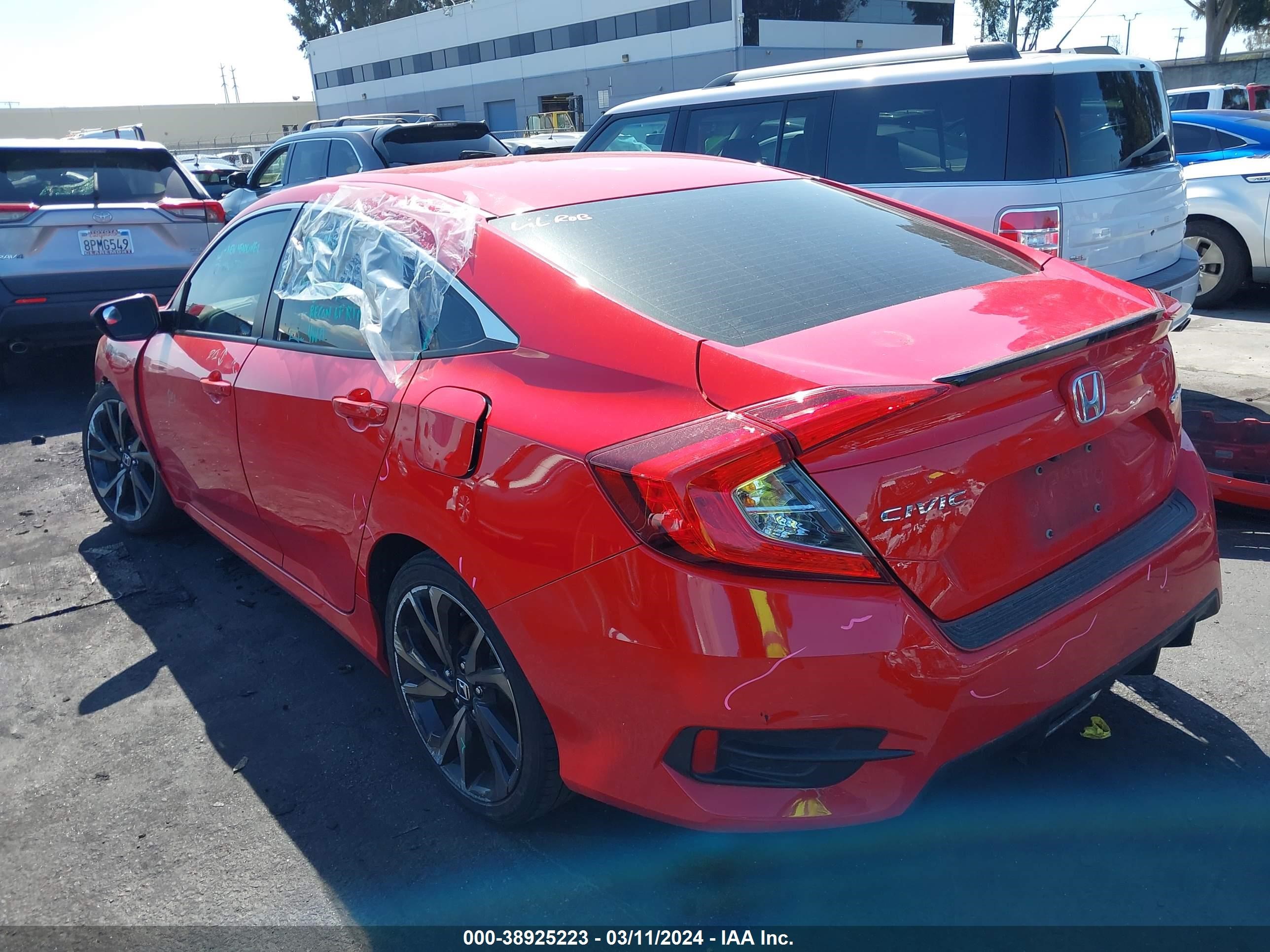 Photo 2 VIN: 2HGFC2F82MH525719 - HONDA CIVIC 