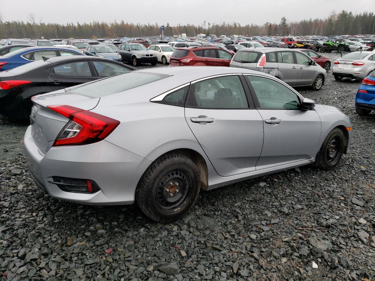 Photo 2 VIN: 2HGFC2F83HH040284 - HONDA CIVIC 