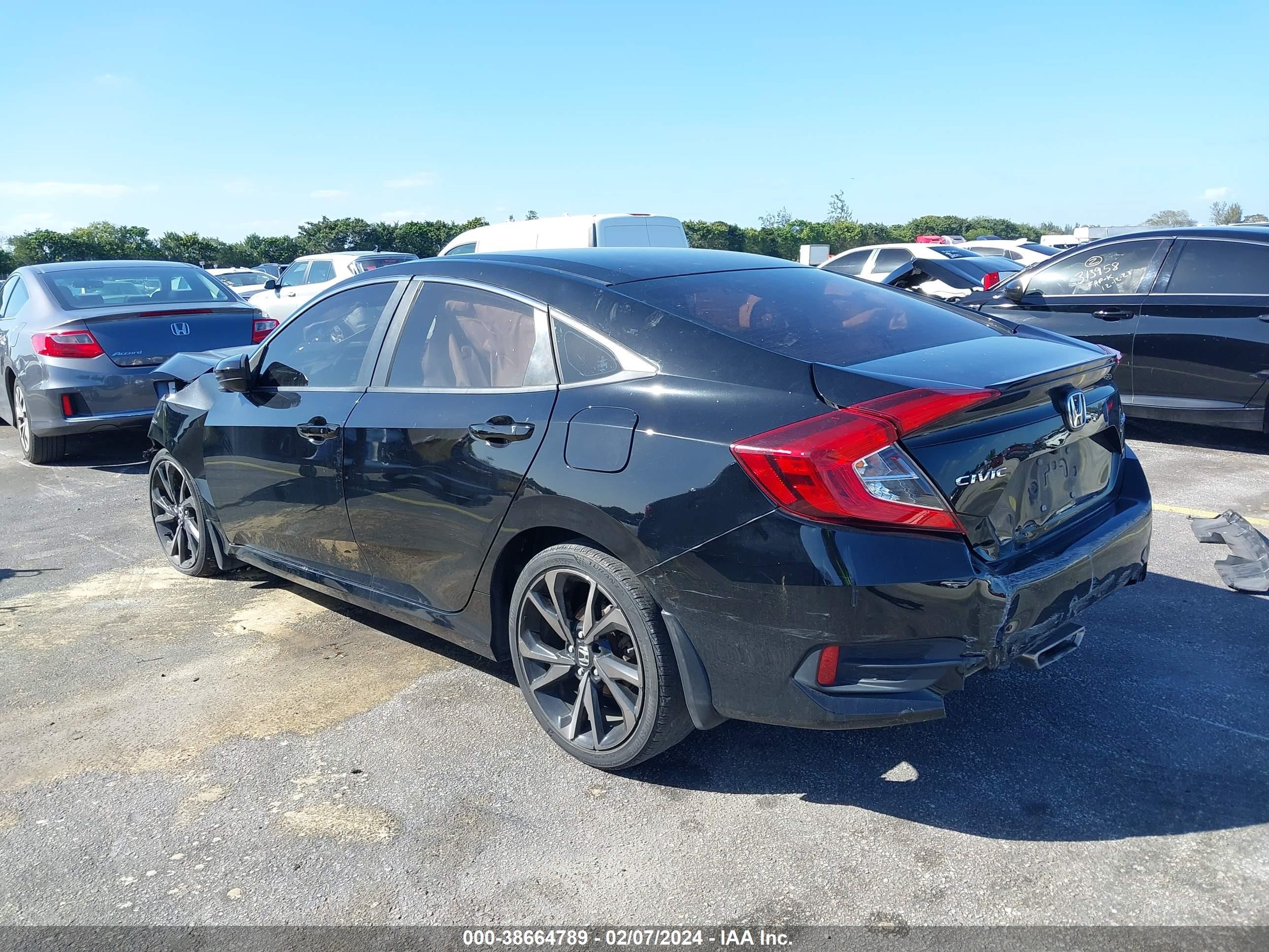 Photo 2 VIN: 2HGFC2F83KH594206 - HONDA CIVIC 