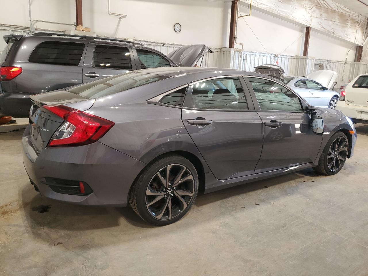 Photo 2 VIN: 2HGFC2F83LH561515 - HONDA CIVIC 