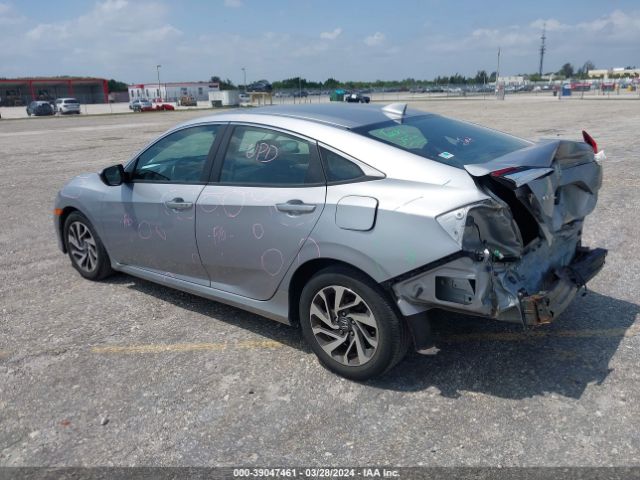 Photo 2 VIN: 2HGFC2F85JH527461 - HONDA CIVIC 