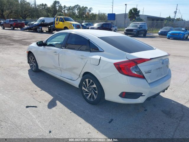 Photo 2 VIN: 2HGFC2F85KH527591 - HONDA CIVIC 