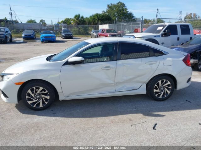 Photo 5 VIN: 2HGFC2F85KH527591 - HONDA CIVIC 