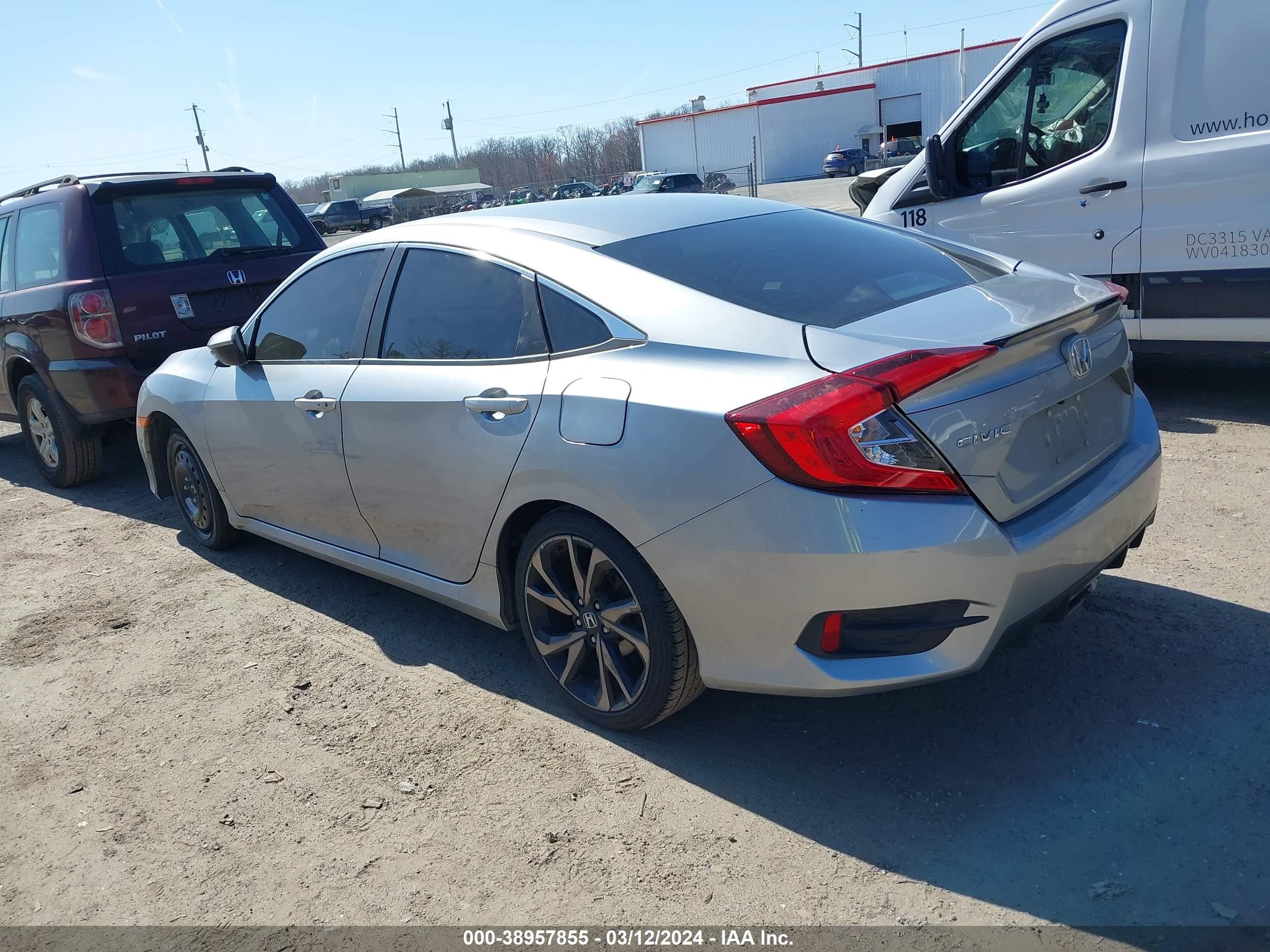 Photo 2 VIN: 2HGFC2F85LH547342 - HONDA CIVIC 