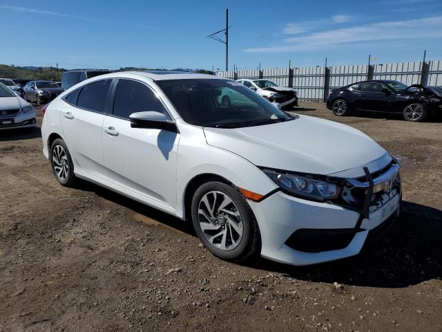 Photo 3 VIN: 2HGFC2F87JH561885 - HONDA CIVIC EX 