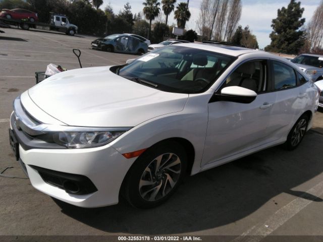 Photo 1 VIN: 2HGFC2F88JH517717 - HONDA CIVIC SEDAN 