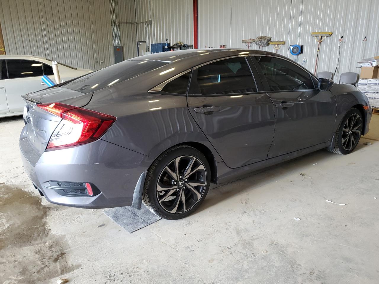 Photo 2 VIN: 2HGFC2F88MH545280 - HONDA CIVIC 