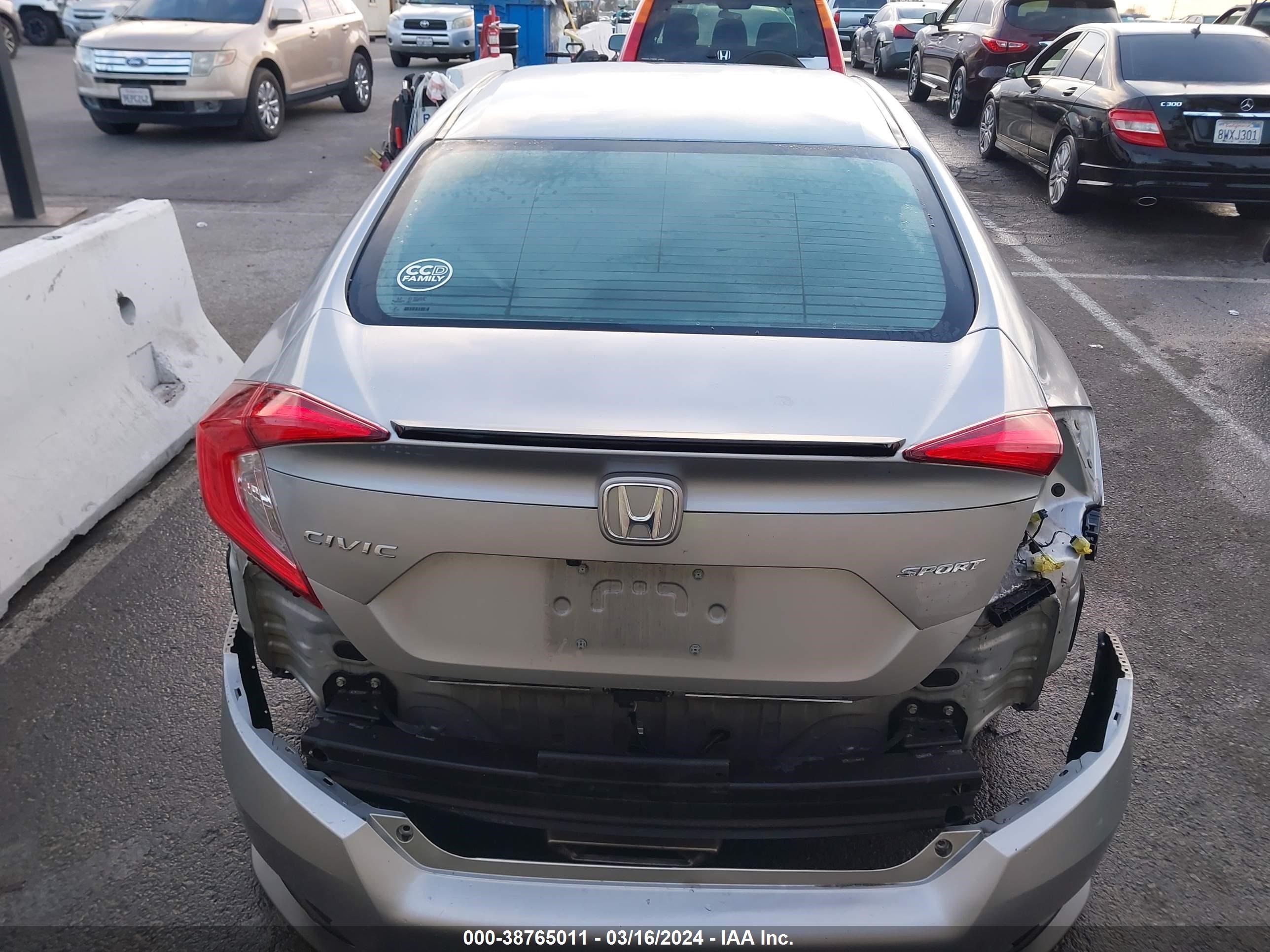 Photo 16 VIN: 2HGFC2F89LH584748 - HONDA CIVIC 