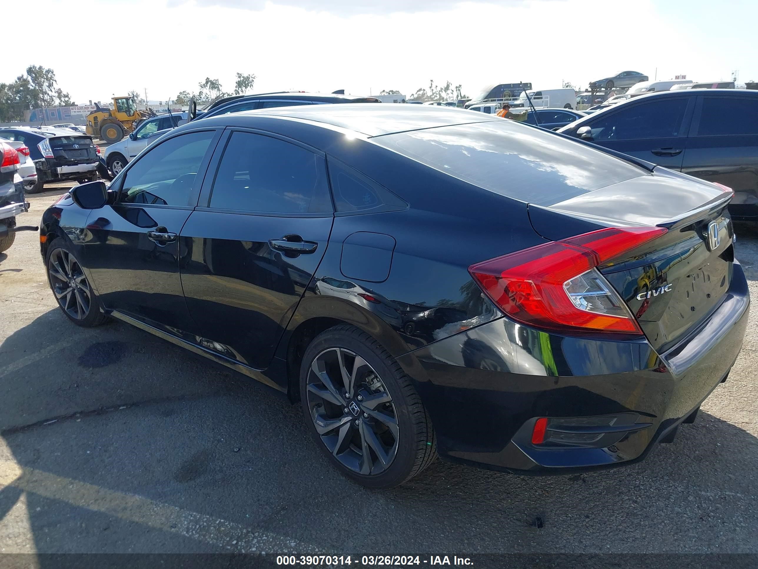 Photo 2 VIN: 2HGFC2F89MH508187 - HONDA CIVIC 