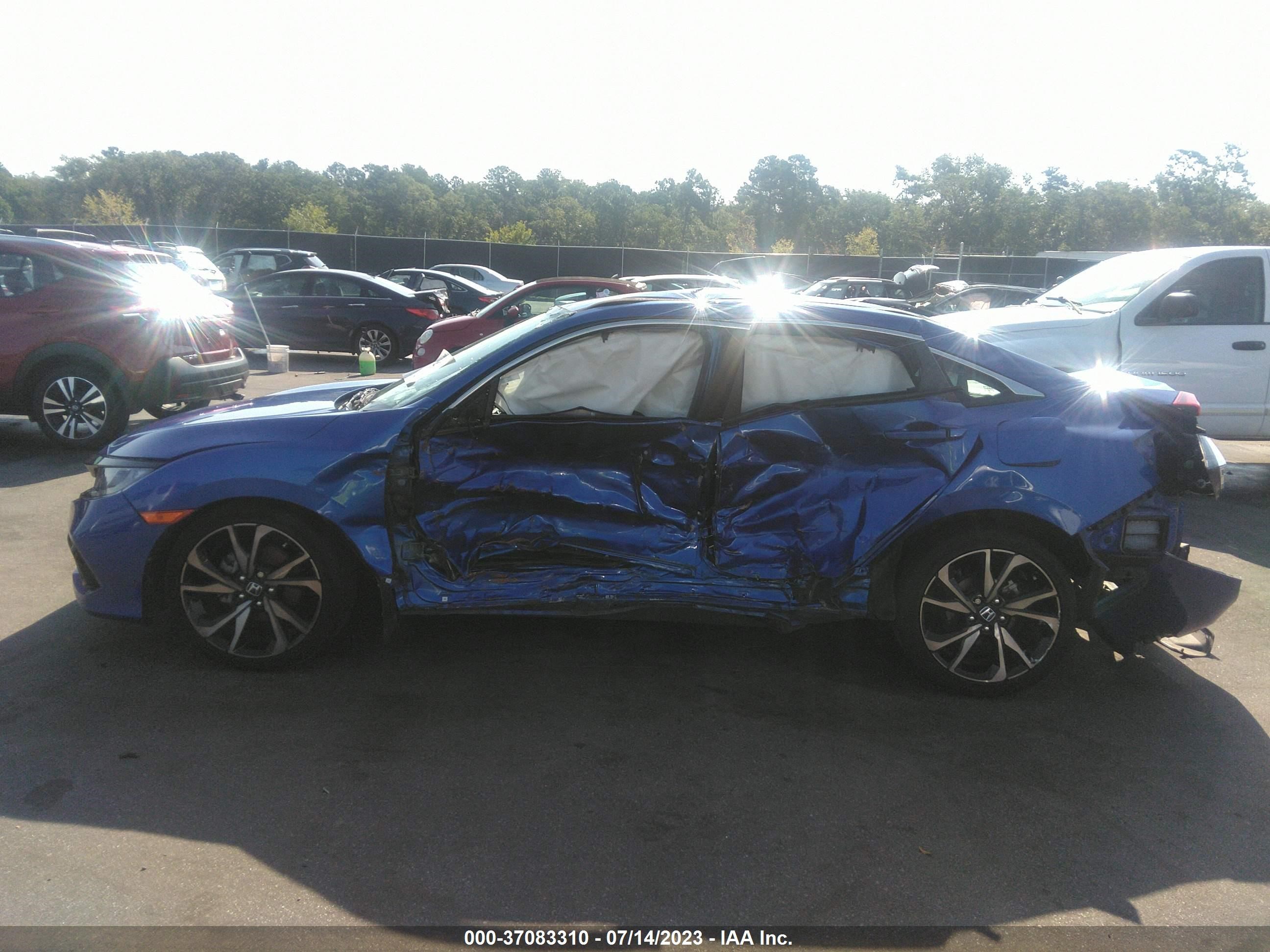 Photo 12 VIN: 2HGFC2F8XKH554219 - HONDA CIVIC 