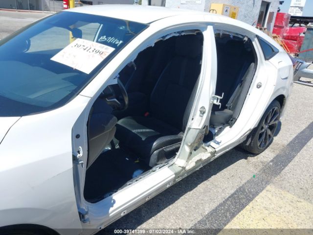 Photo 5 VIN: 2HGFC2F8XLH505782 - HONDA CIVIC 