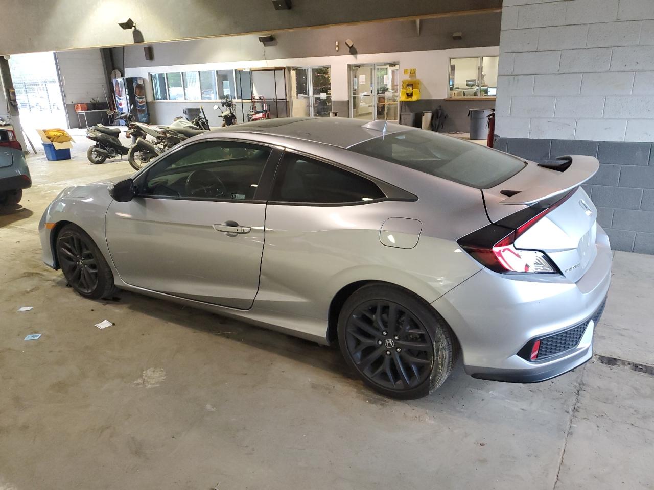 Photo 1 VIN: 2HGFC3A53LH753603 - HONDA CIVIC 