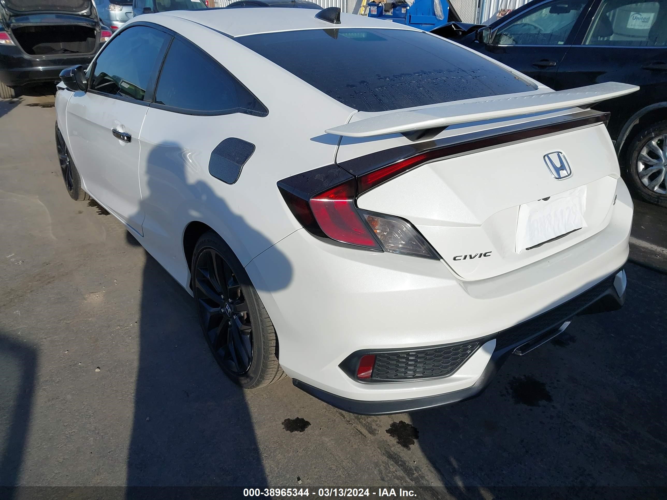 Photo 2 VIN: 2HGFC3A55LH751223 - HONDA CIVIC 