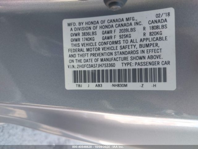 Photo 8 VIN: 2HGFC3A57JH753360 - HONDA CIVIC 