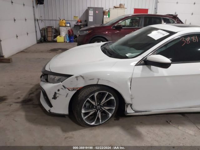 Photo 5 VIN: 2HGFC3A59JH751867 - HONDA CIVIC 