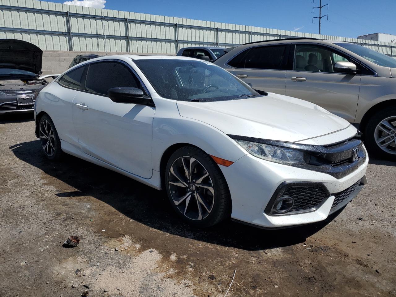 Photo 3 VIN: 2HGFC3A59JH756504 - HONDA CIVIC 