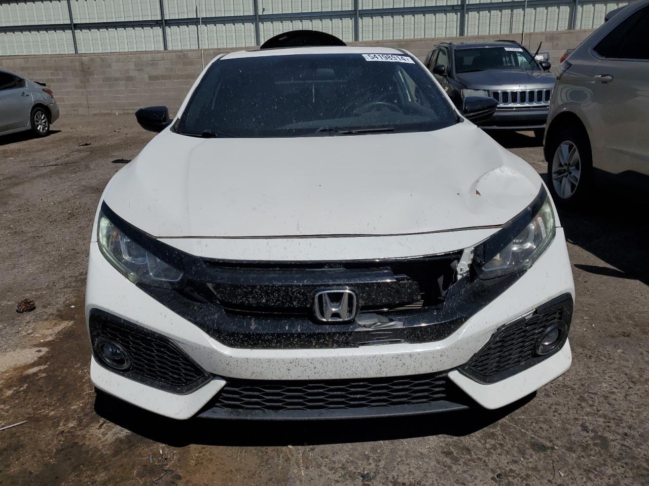 Photo 4 VIN: 2HGFC3A59JH756504 - HONDA CIVIC 