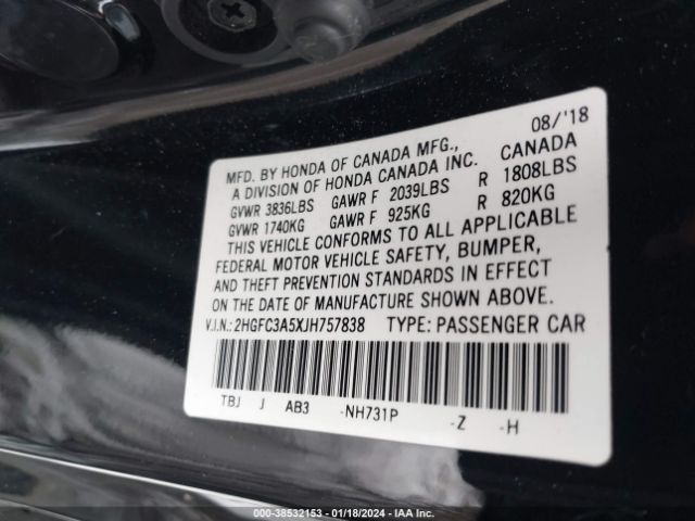 Photo 8 VIN: 2HGFC3A5XJH757838 - HONDA CIVIC 