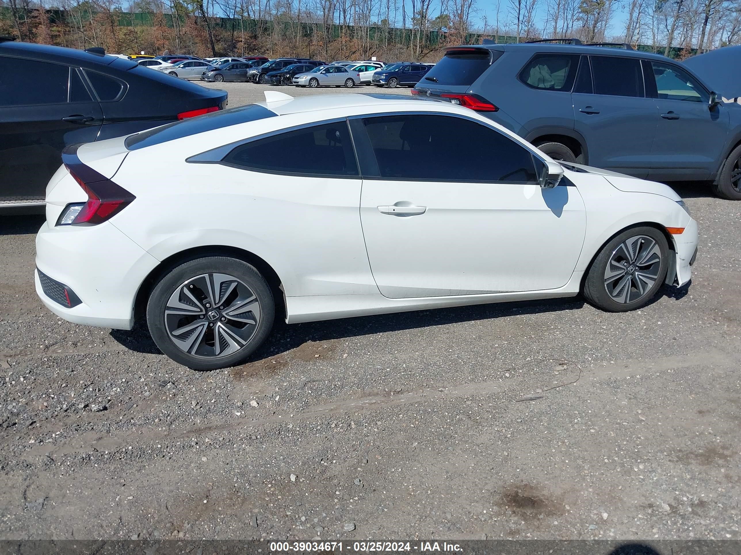 Photo 12 VIN: 2HGFC3B30HH357276 - HONDA CIVIC 